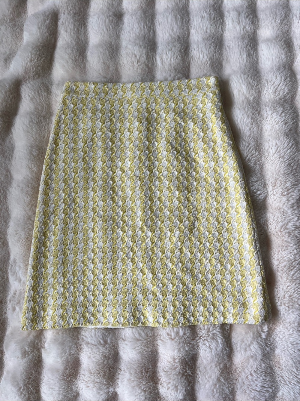 Banana Republic Yellow and White Tweed Pencil Skirt